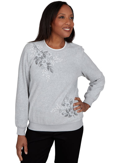 TOP *PETITE* ASYMMETRIC EMBROIDERY 4 COLORS