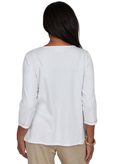 TOP *PETITE* IVORY VERTICAL FLORAL EMBROIDERY