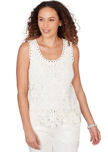 TOP MISSY SCOOP NECK MACREME
