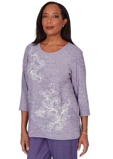 TOP *PETITE* AMETHYST EMBROIDERED RIB