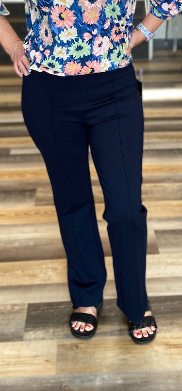 PANT *PLUS* PONTE PINTUCK FLARE