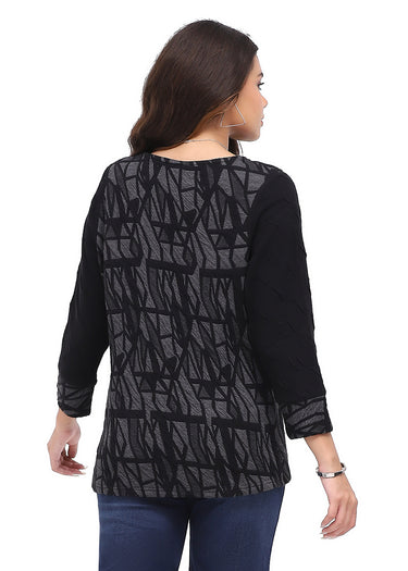 TOP *PLUS* BLACK MULTI CARRI TEXTURED 3/4 SLEEVE