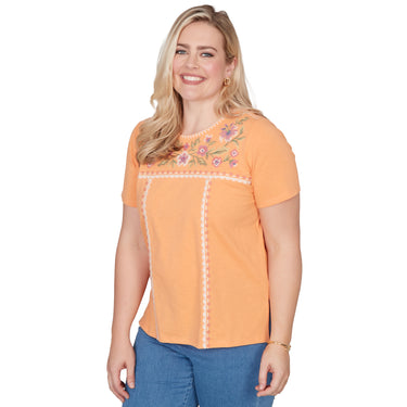 TOP *MISSY* APRICOT FLORAL YOKE