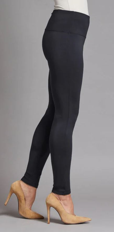 Plus Size Wide Band Pull-On Ankle Legging