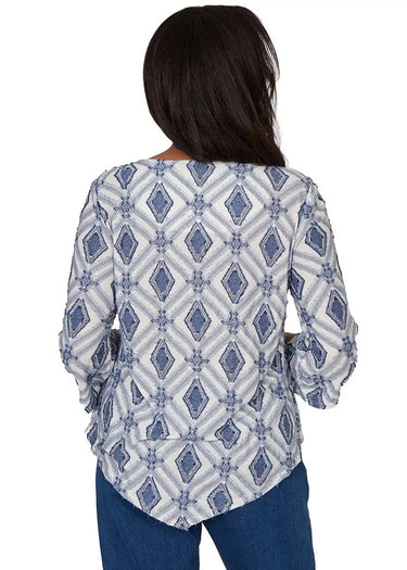TOP *MISSY* NAVY DIAMOND TEXTURE