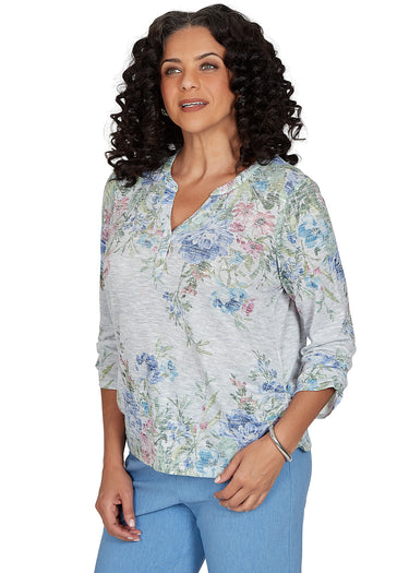 TOP *PETITE* BLUE MULTI MELANGE BOUQUET FLORAL