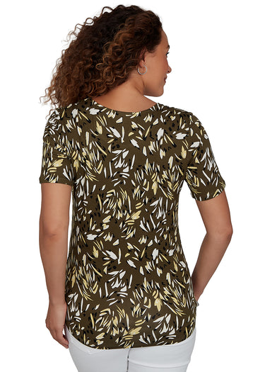 TOP *PETITE* MESA GREEN MULTI SHORT SLEEVE ABSTRACT ANIMAL