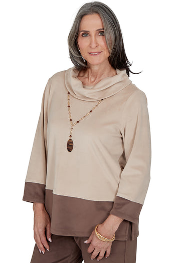 TOP *PETITE* MOCHA LUXE COLORBLOCK