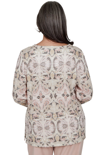 TOP *MISSY* BROWN MULTI OMBRE GEO MEDALLION