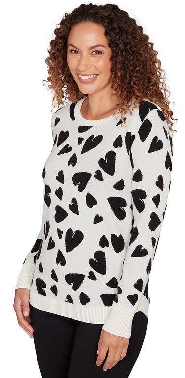 SWEATER *PETITE* LONG SLEEVE CREW NECK HEARTS