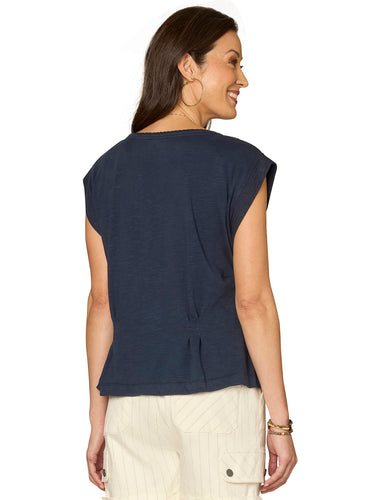 TOP *MISSY* NAVY PLEATED PEPLUM W/EMBROIDERY