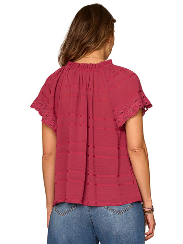 TOP *MISSY* BEET RED SS W/EMBROIDERED DTL