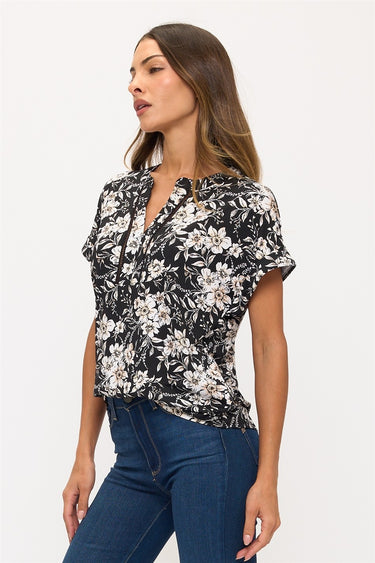 TOP *MISSY* BLACK IVORY TAUPE FLRL PRNT LATTIC S/S