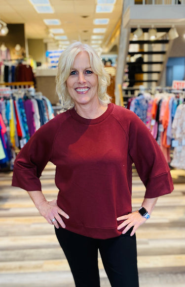 TOP *MISSY* LUXEKNIT SHORT SLEEVE ATHLETIC