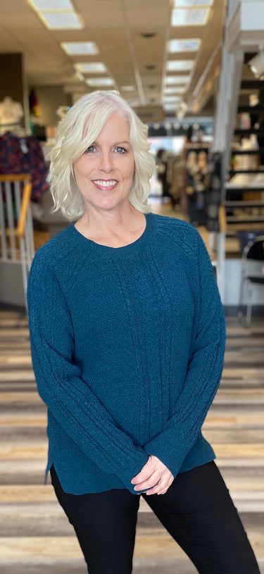 SWEATER *PLUS* TEXTURED CABLE CREW CHENILLE