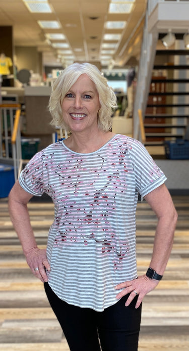TOP *MISSY* PAPER PRINT DOLMAN SHORT SLEEVE