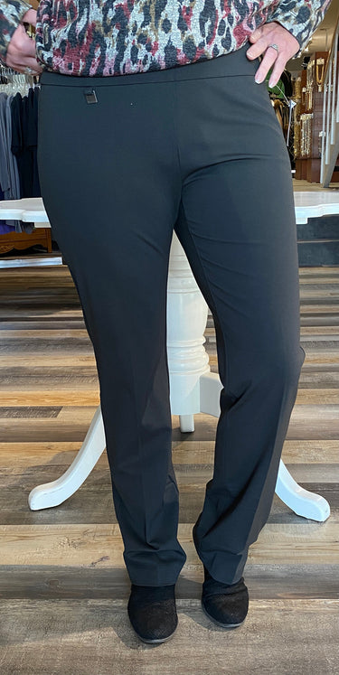 Solid EASE-Y-Fit Knit Relaxed Pant 31"