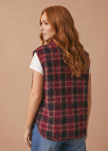 VEST *MISSY* NAVY MULTI PLAID SNAP FRONT
