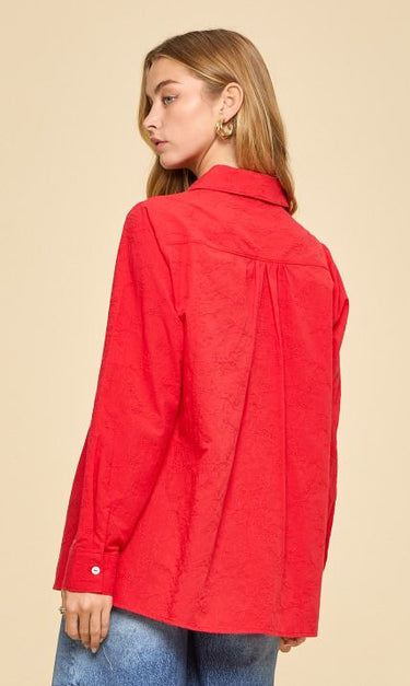TOP *MISSY* EMBROIDERED BUTTON DOWN